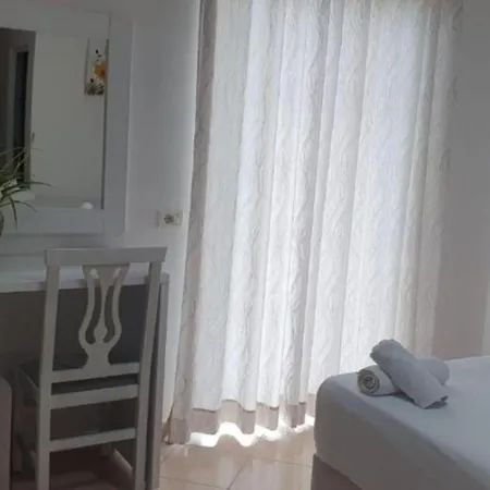Ceko Hotel Sarande